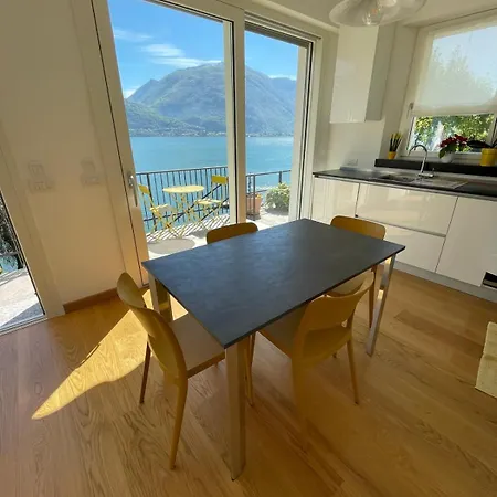 Riviera كريميا